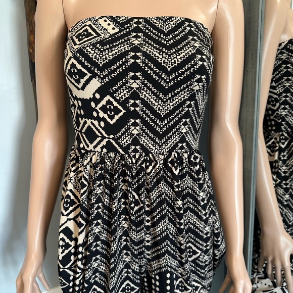 🔥 Strapless Jumpsuit - Picture 4 of 9